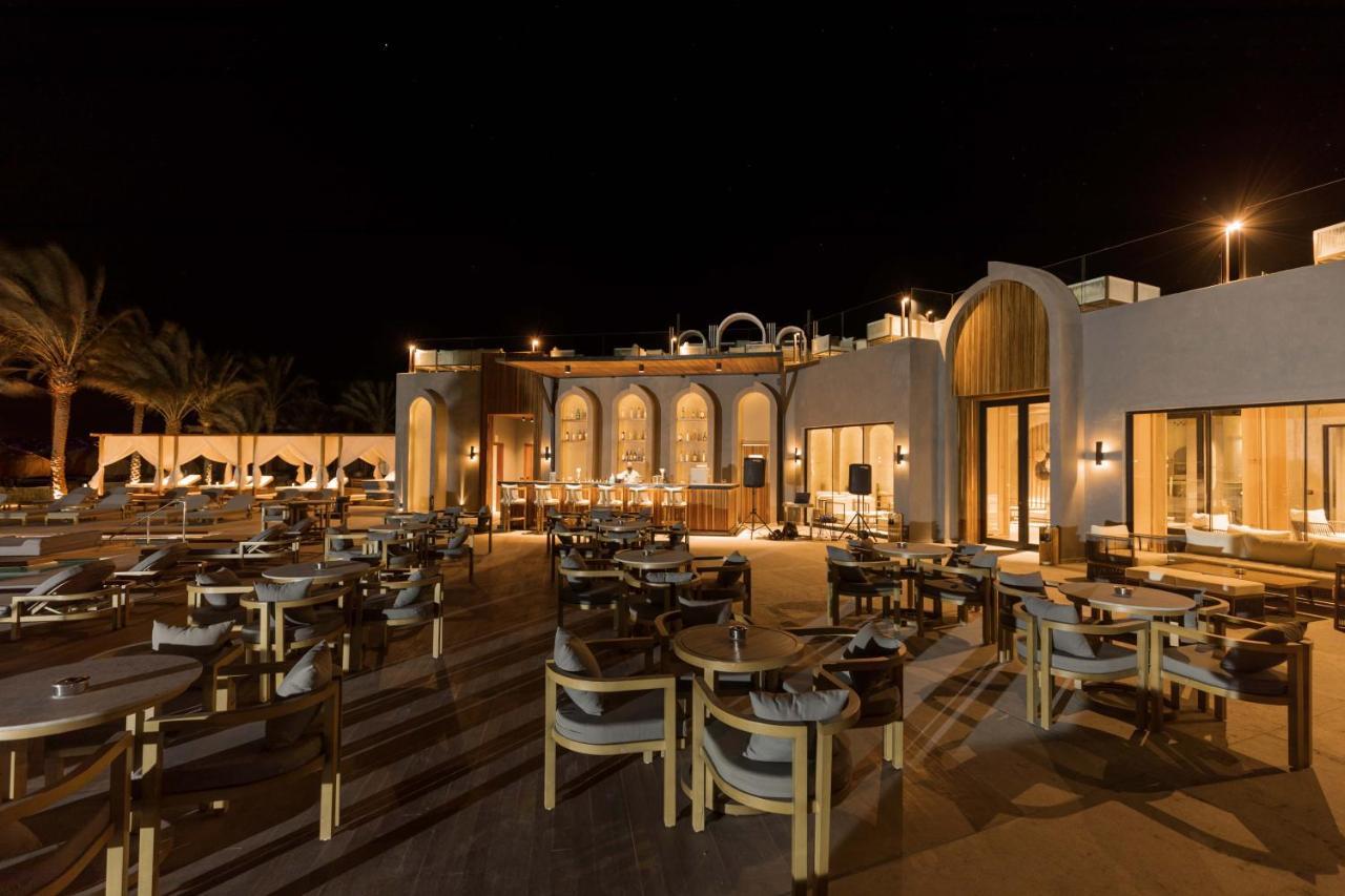 Sunrise Tucana Resort Grand Select Hurghada Exterior foto The restaurant at the resort