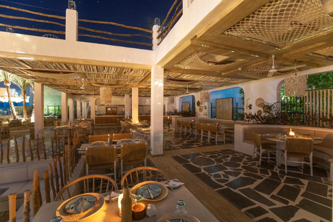 Sunrise Tucana Resort Grand Select Hurghada Exterior foto The interior of the restaurant