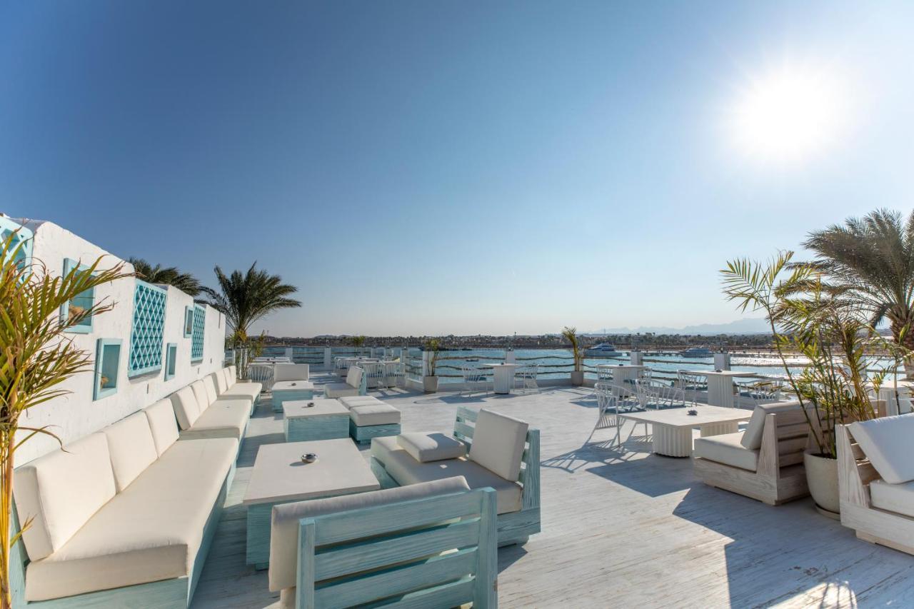 Sunrise Tucana Resort Grand Select Hurghada Exterior foto The rooftop bar at the hotel